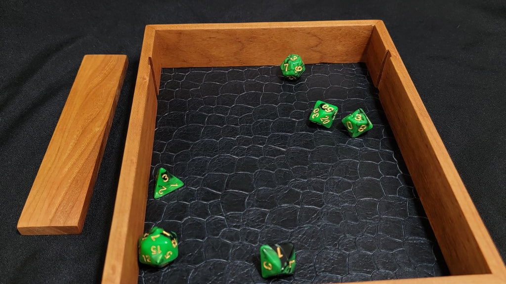 Dice Tray with Removeable Vault - Cherry